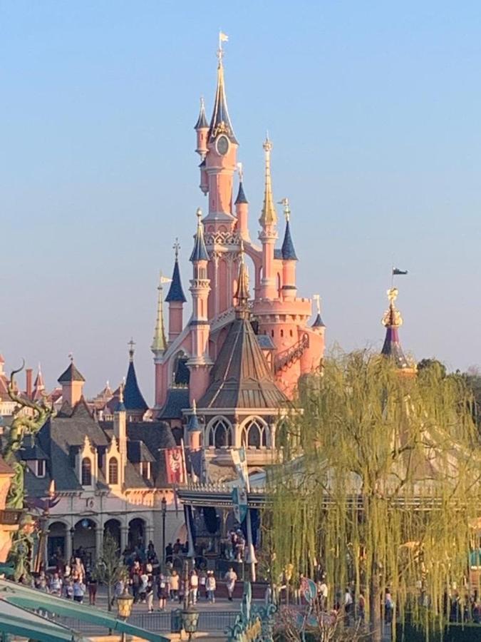 Studio Disneyland Paris Holidays Монтеврен Экстерьер фото